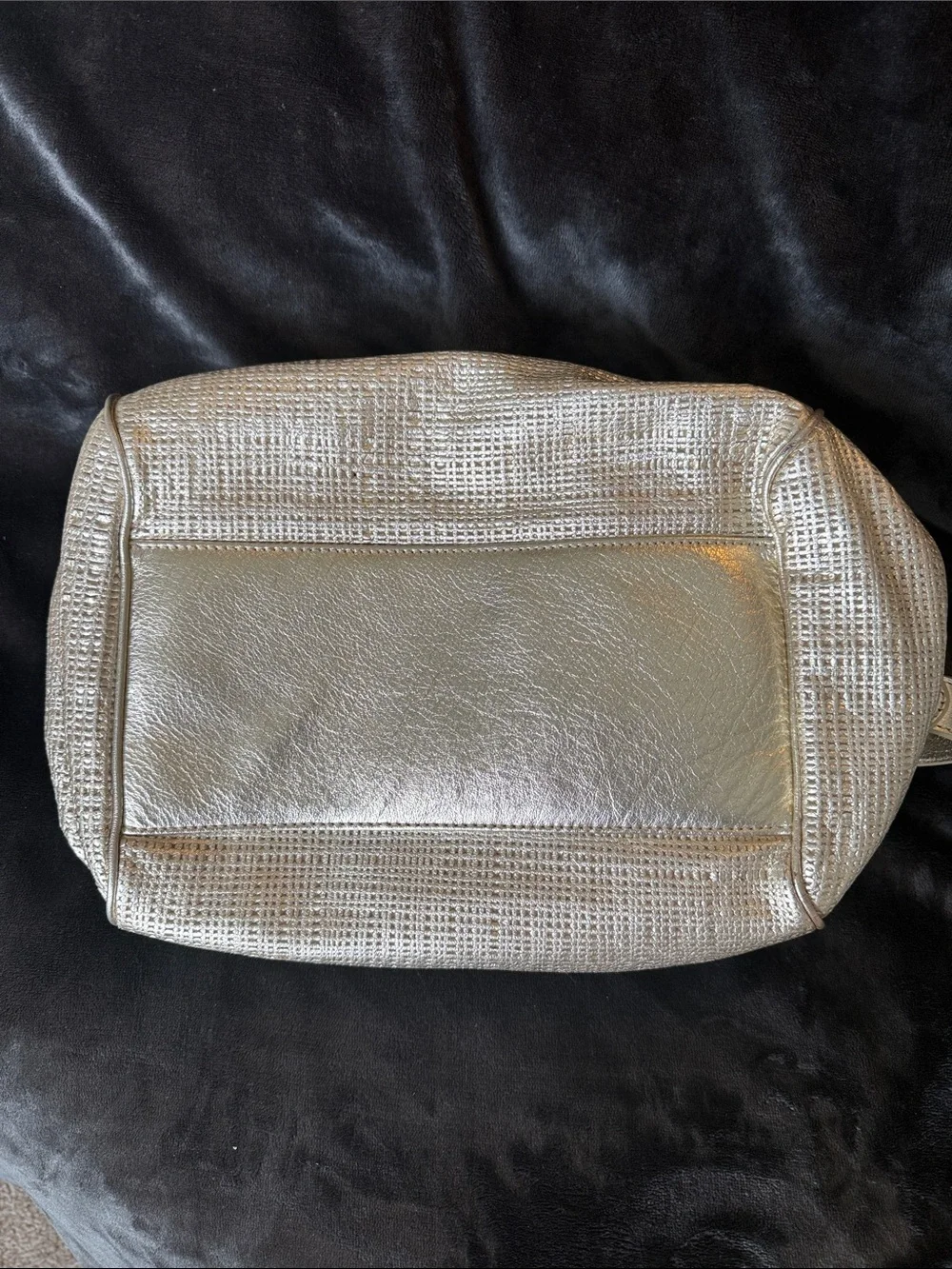 Sondra Roberts - Metallic Gold Women’s Shoulder Bag